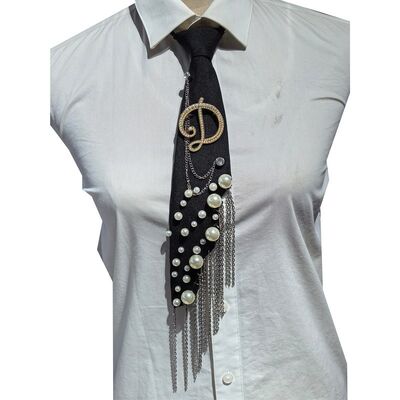 Wholesale Letter D Pearl Brooch Necktie Handmade Faux Pearl Alphabet Pin with Iron Chain Tassel Decorative Polyester Tie for Women (Black)